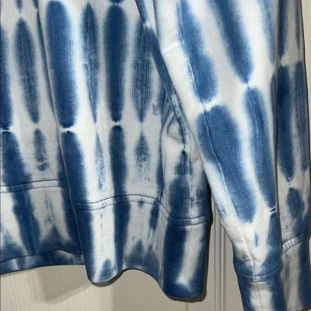 Levi's Men’s Blue and White Tie-Dye‎ Long Sleeve Shirt Size M